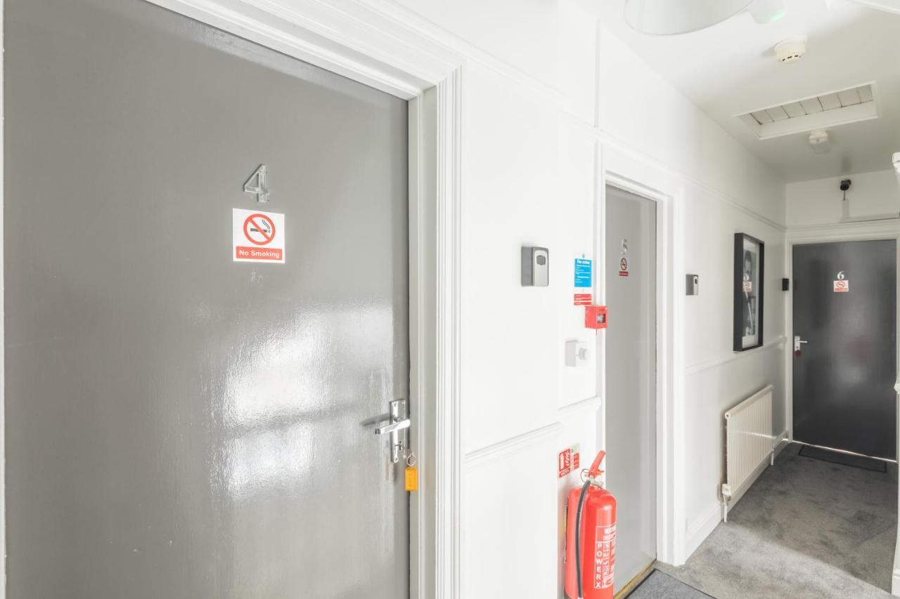 Private Room 4 With Kitchenette By Cb Stays No Minimum Stays CBG Exterior photo